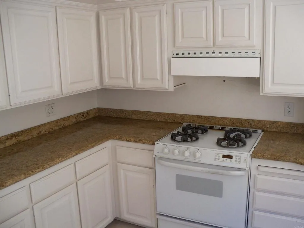https://cdn.realtyfeed.com/cdn/127/305908686/3484315e261d9cbe9dcf9ee670465442.webp