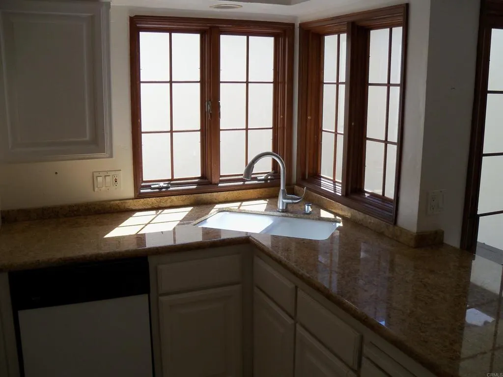 https://cdn.realtyfeed.com/cdn/127/305908686/9c496f1c0a8376b10bb3a06874f782cb.webp