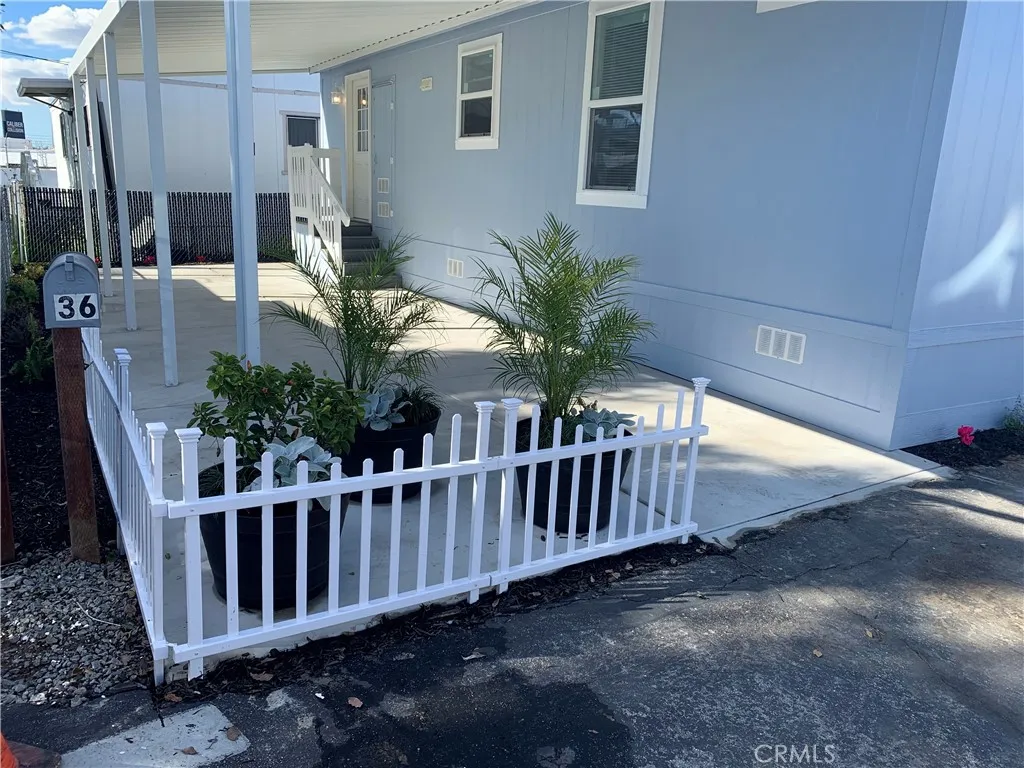 https://cdn.realtyfeed.com/cdn/127/305910259/555f7f13d400b3311593a1d05cb25790.webp