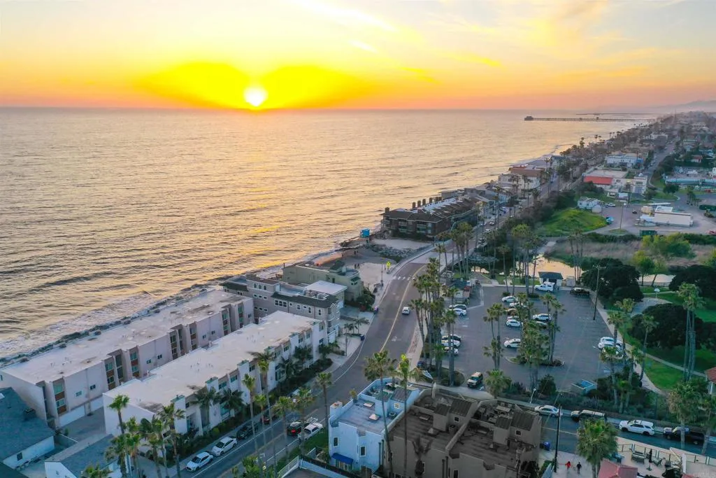 https://cdn.realtyfeed.com/cdn/127/305910862/4f91255ca0b5691ec2a063212509f620.webp