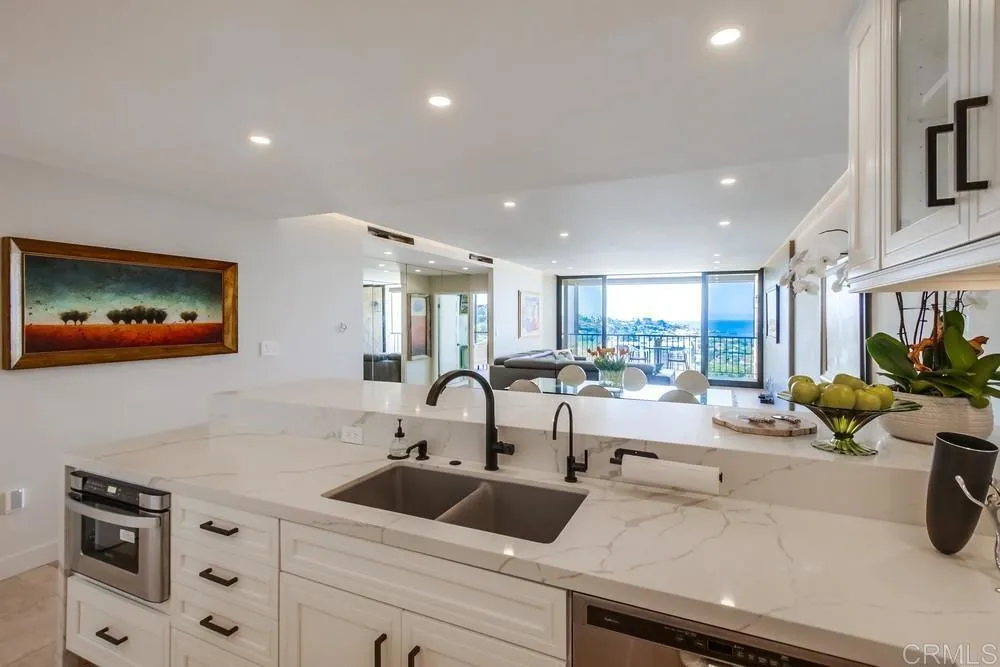 https://cdn.realtyfeed.com/cdn/127/305911089/17bb8552d1675794a2d9a5010d6c93c6.webp