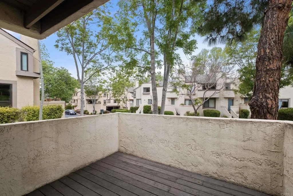 https://cdn.realtyfeed.com/cdn/127/305911360/70cc0ca8d31b5f45a3ec81415394b669.webp
