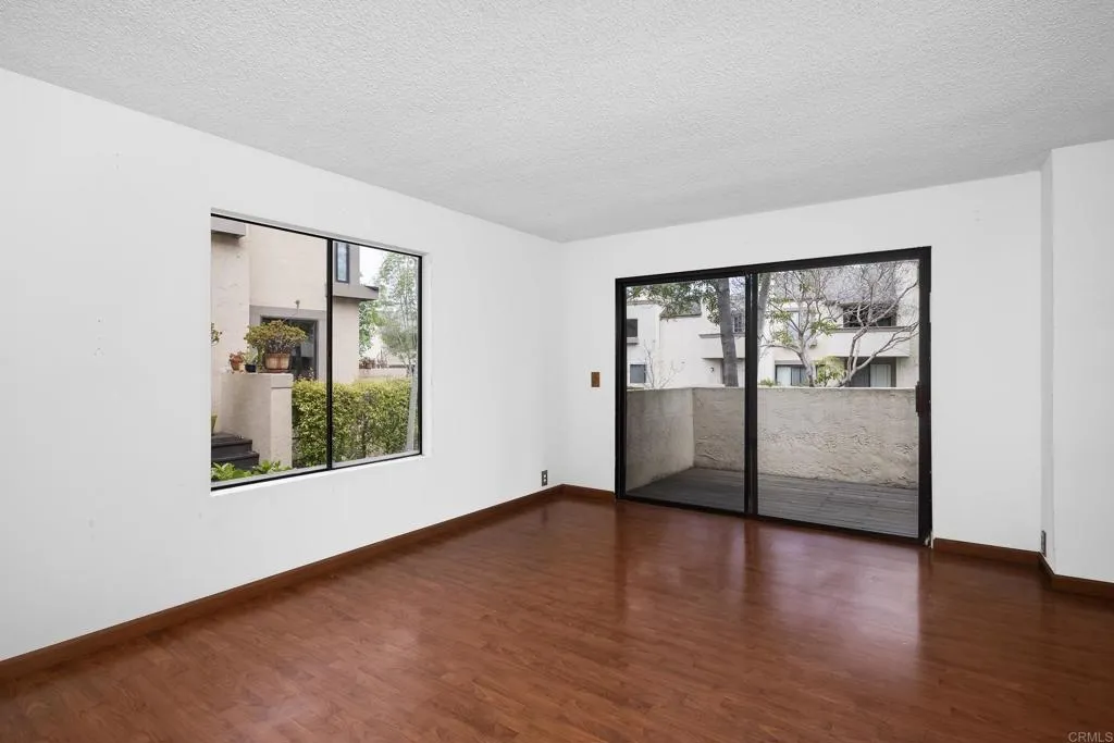 https://cdn.realtyfeed.com/cdn/127/305911360/efbfd5f7f425967dd170b8ded642d51d.webp