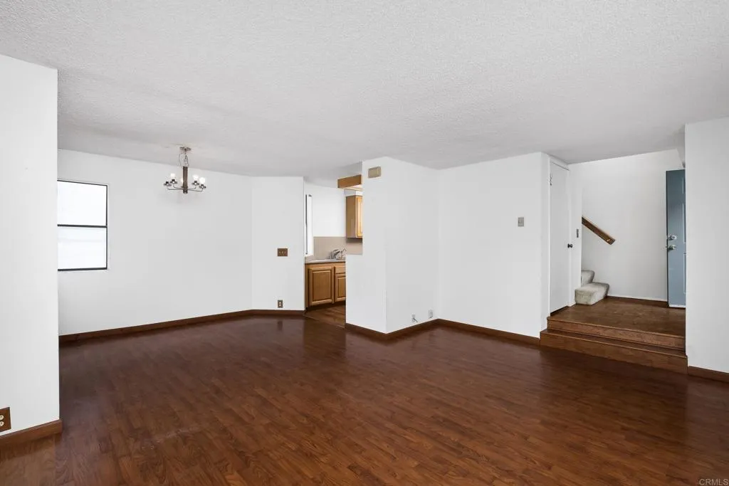 https://cdn.realtyfeed.com/cdn/127/305911360/fda823cb50fd4cede5884f60fd412326.webp