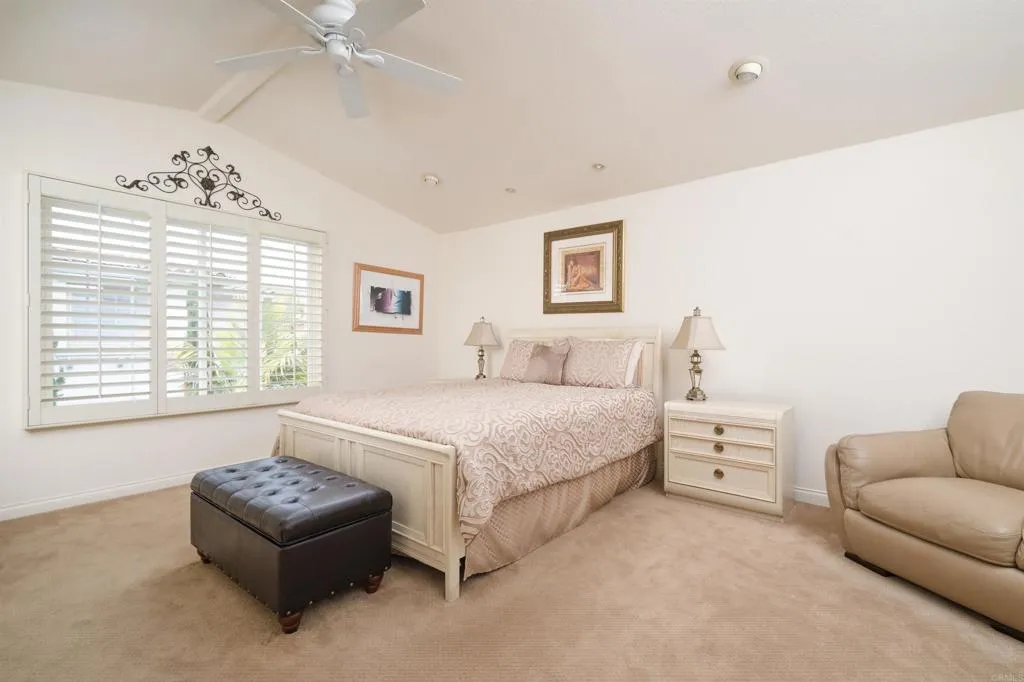 https://cdn.realtyfeed.com/cdn/127/305911976/d26e63c61e1c9c7de2a0f8732378b823.webp