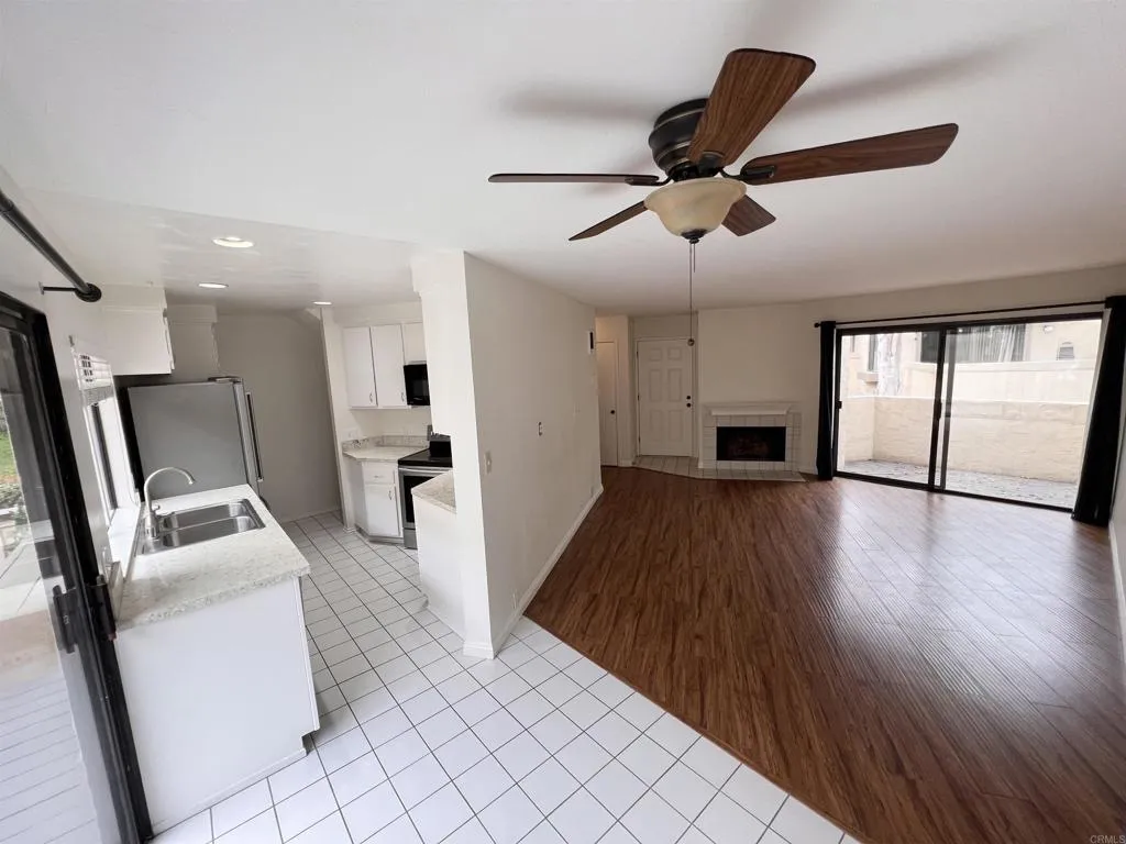 https://cdn.realtyfeed.com/cdn/127/305912964/49731bcf3aa0efd51d1c5d8f4c209e87.webp