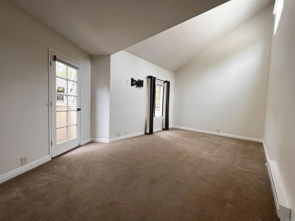 https://cdn.realtyfeed.com/cdn/127/305912964/60437788777ec20a4e5f881e2c1b69f6.webp