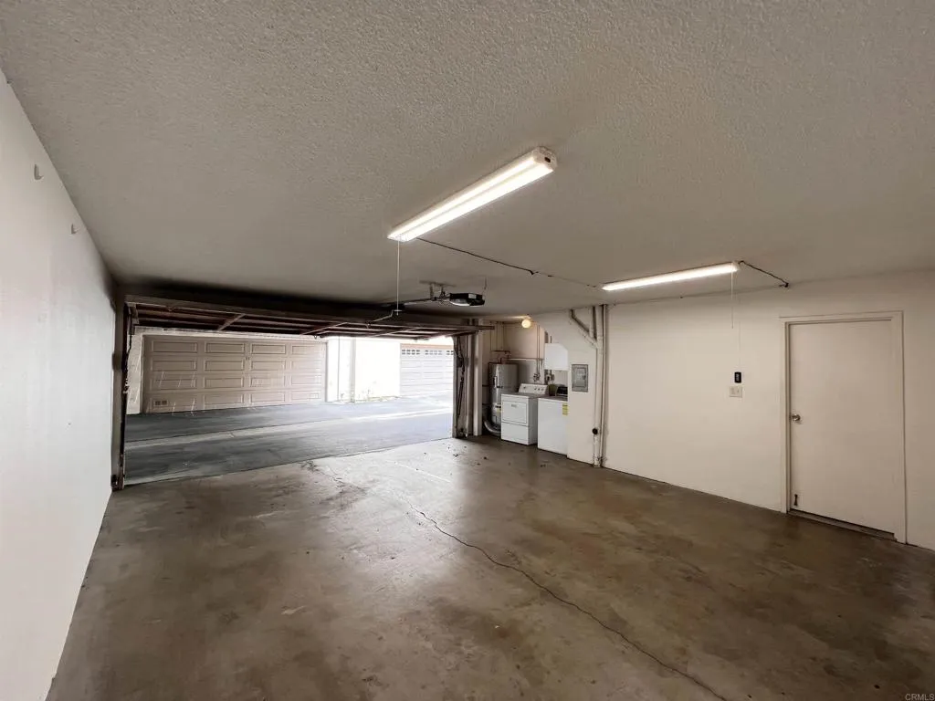 https://cdn.realtyfeed.com/cdn/127/305912964/f005672b45d1dd3f54fbee25c7f328f7.webp