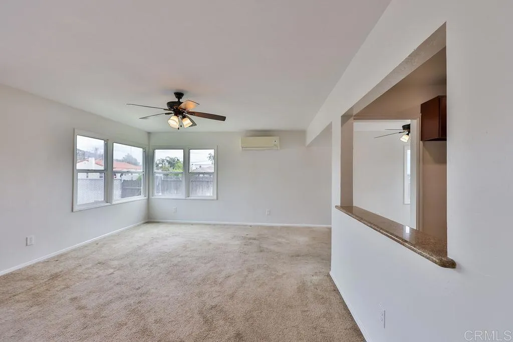 https://cdn.realtyfeed.com/cdn/127/305916611/1d51669fc61d221cc5e8821c9659756f.webp