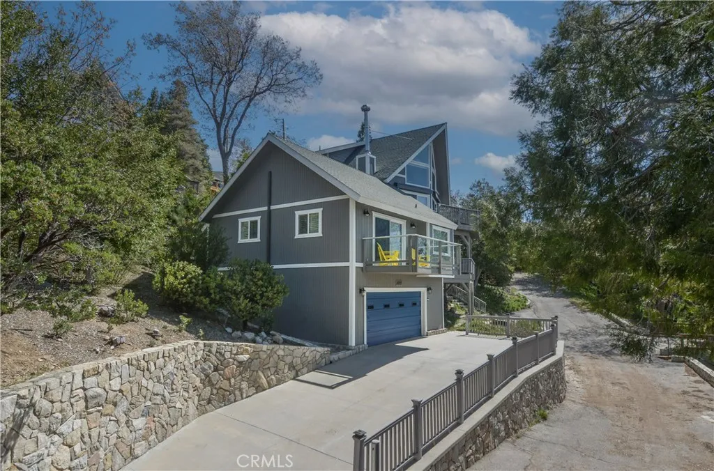 28925  Mammoth Drive