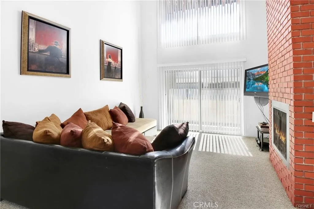 4311 Colfax Avenue UNIT 220, Studio City, CA, 91604