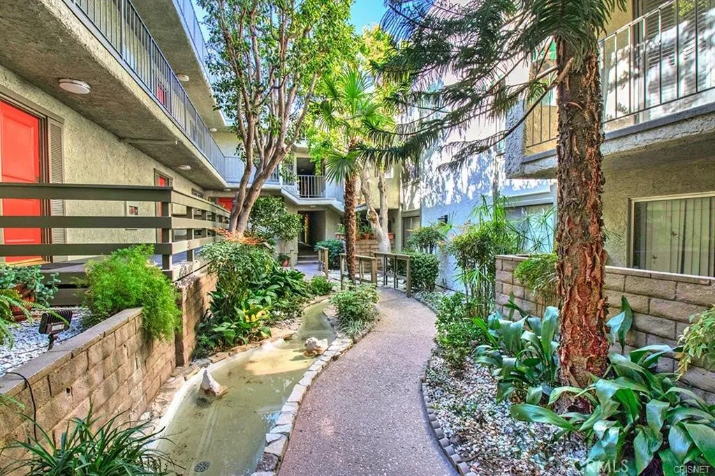 4311 Colfax Avenue UNIT 220, Studio City, CA, 91604