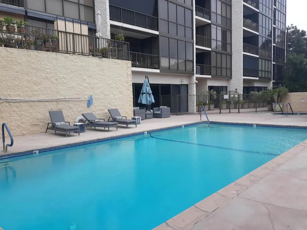 https://cdn.realtyfeed.com/cdn/127/305931949/11785d4b96bdad8863d56f24ce0da051.webp