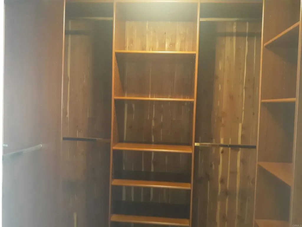 https://cdn.realtyfeed.com/cdn/127/305931949/834e43f34f7ad6ed09acd775ed7d3f9c.webp