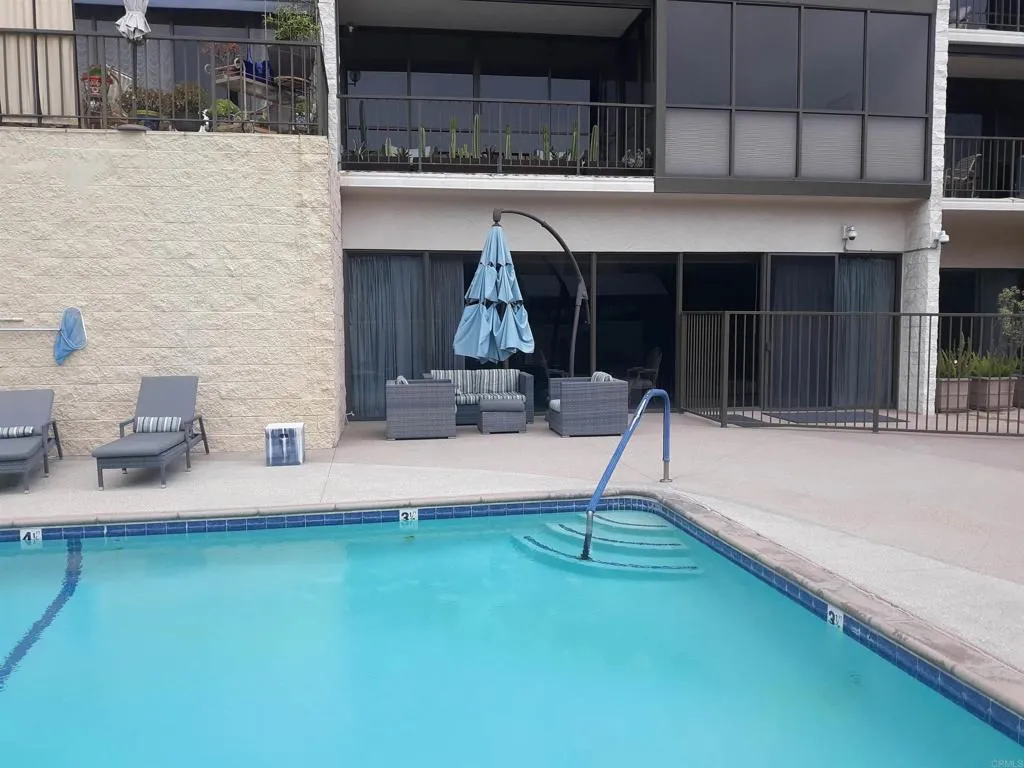 https://cdn.realtyfeed.com/cdn/127/305931949/9d3366b3bc8ebfecf15f4163c440805f.webp
