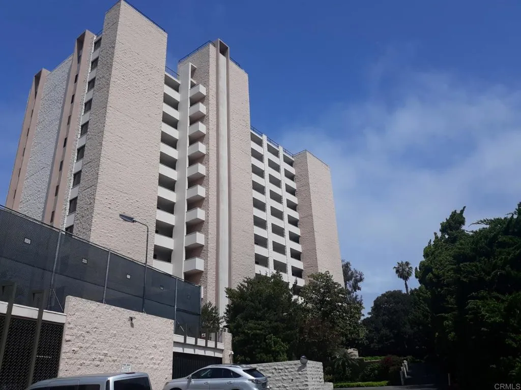 https://cdn.realtyfeed.com/cdn/127/305931949/a829acf445e9d11b25665747b7a3095c.webp