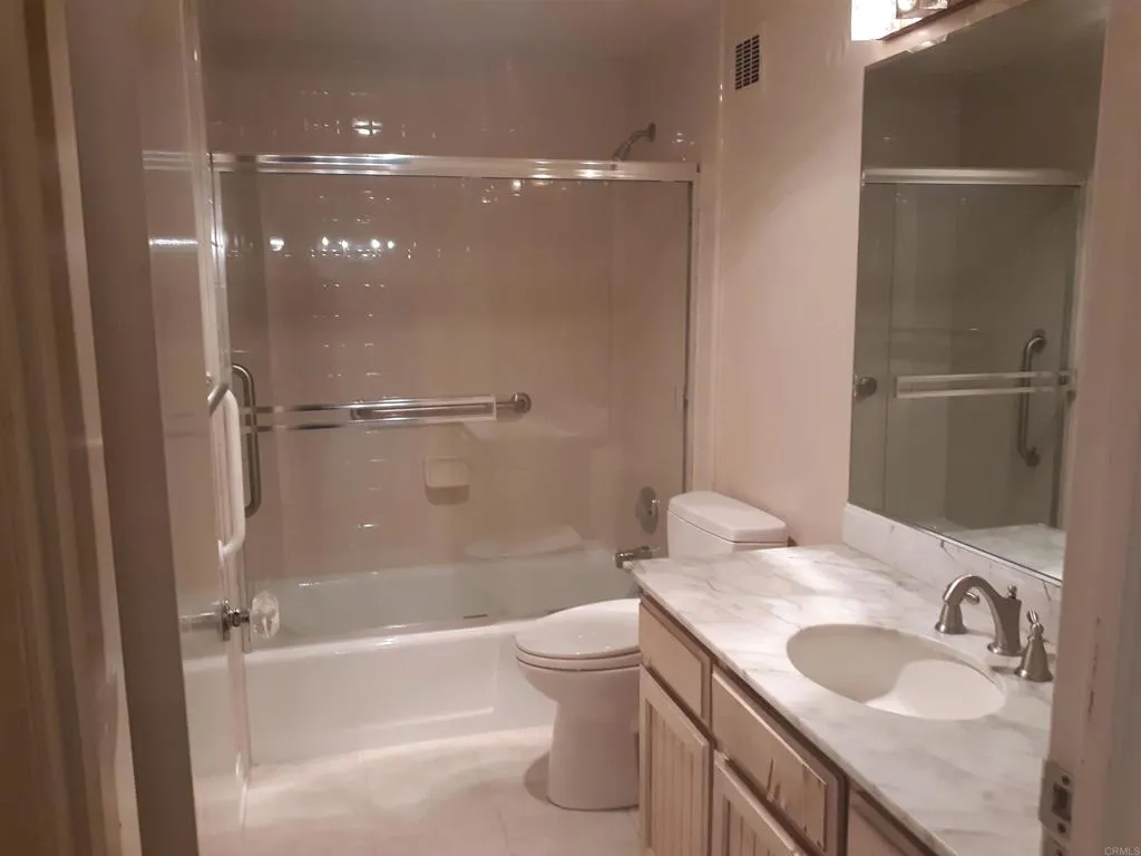 https://cdn.realtyfeed.com/cdn/127/305931949/cb8e6dd29a426c1273cfa4d9b3cebe4b.webp