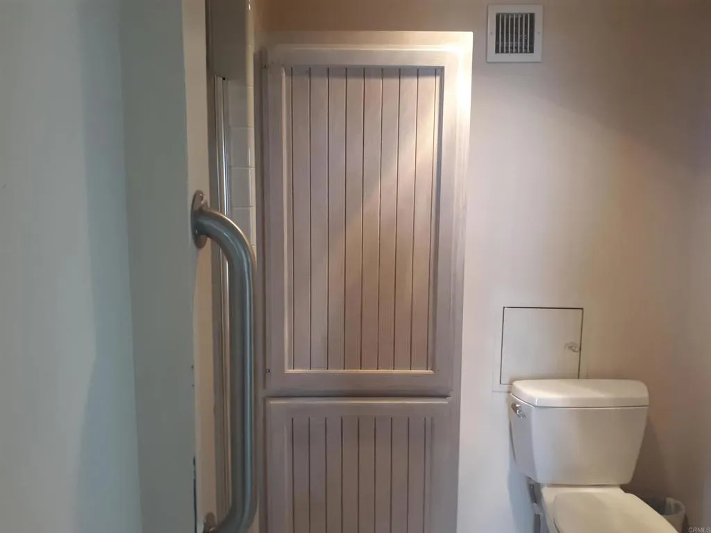 https://cdn.realtyfeed.com/cdn/127/305931949/f53d696af2e14f4f918e30f51f8094b2.webp