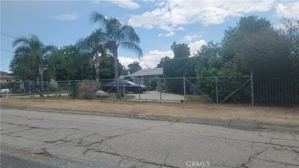 477 County Line Road, Calimesa, Ca 92320 - Photo 5 of 19, Calimesa, CA