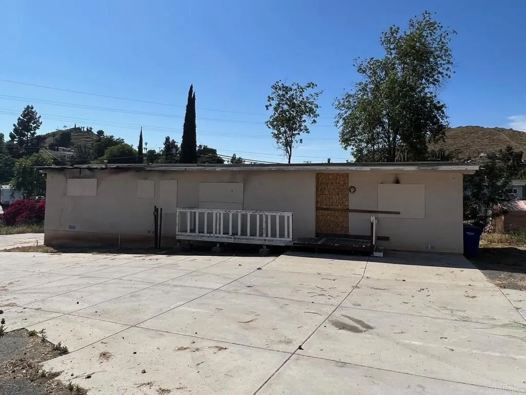 1675 2nd Street, El Cajon, CA, 92021