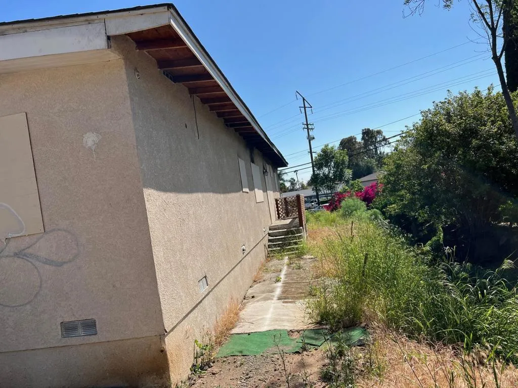 1675 2nd Street, El Cajon, CA, 92021