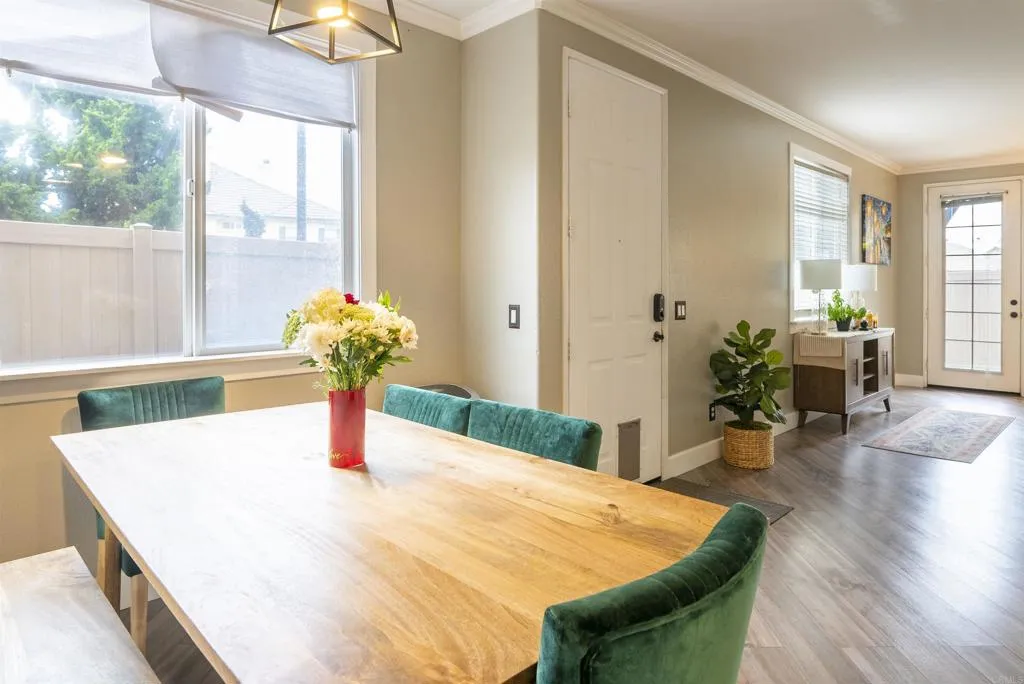 https://cdn.realtyfeed.com/cdn/127/305934527/0f257ac73b30310140929a748ad84fa8.webp