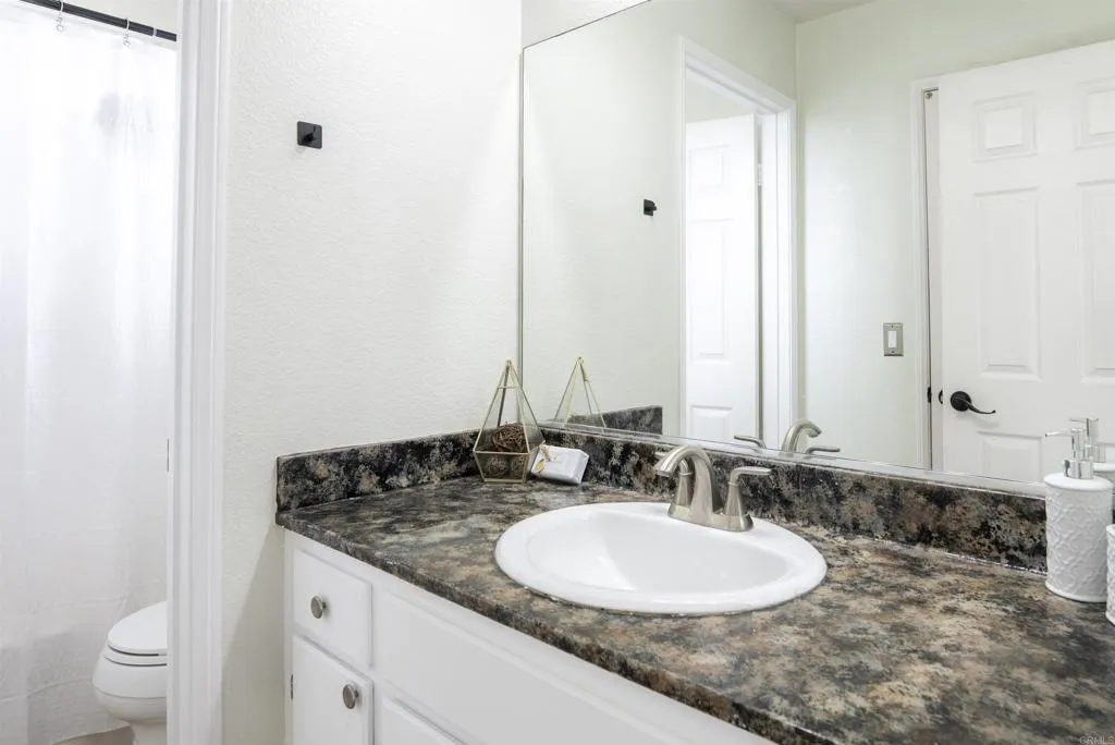 https://cdn.realtyfeed.com/cdn/127/305934527/fcc9c1a78237e306248057064231534a.webp