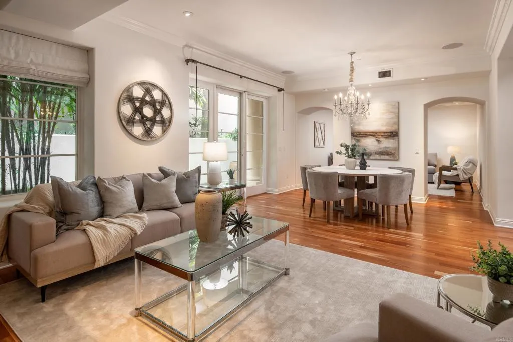https://cdn.realtyfeed.com/cdn/127/305936033/087a4b3dcd49cdc8e1ce6eb4d0ed03d8.webp