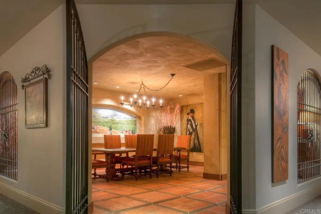 https://cdn.realtyfeed.com/cdn/127/305936033/1ab8d0b96d3d0579530a3714bdc1a800.webp