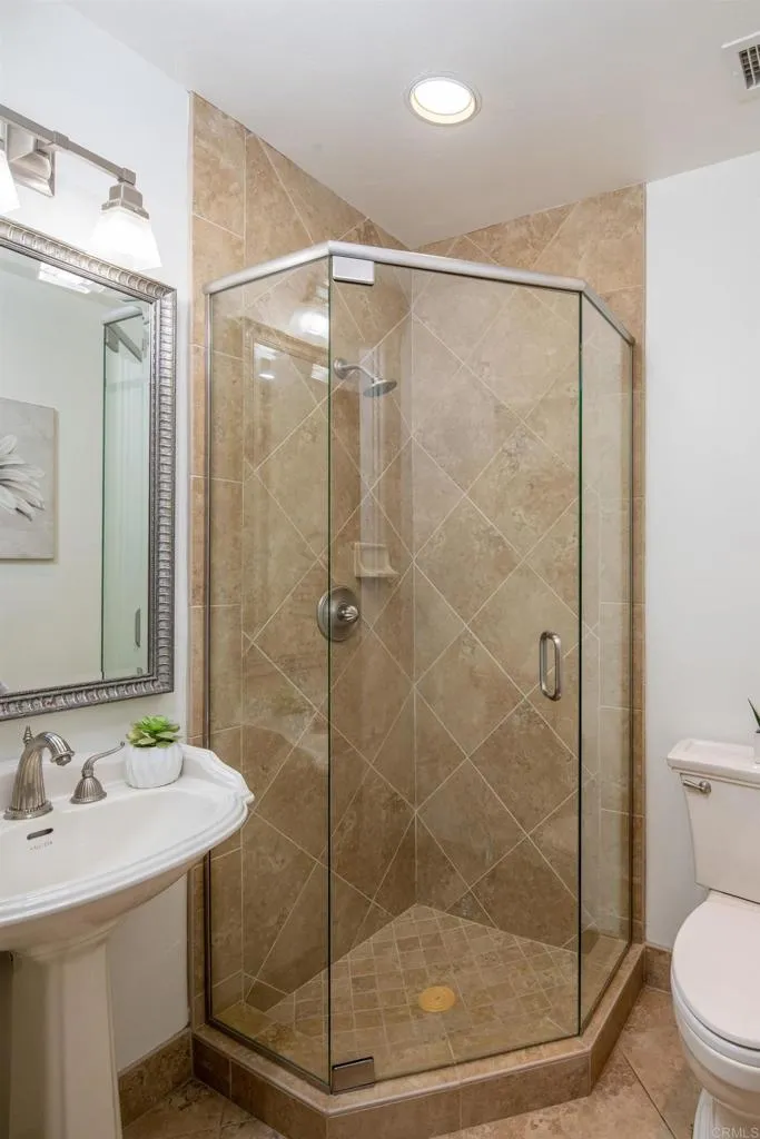 https://cdn.realtyfeed.com/cdn/127/305936033/230629e44dcd071bd78b40b763a89040.webp