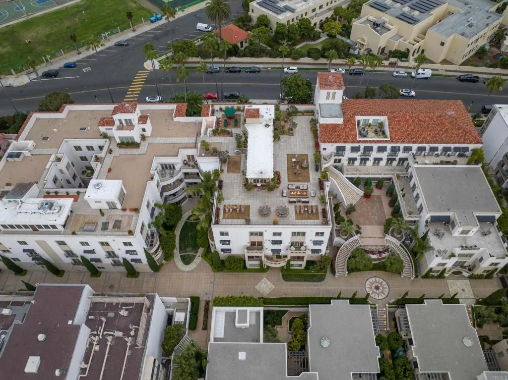 https://cdn.realtyfeed.com/cdn/127/305936033/99549a45d1b267b6dec0d827c6d1713f.webp