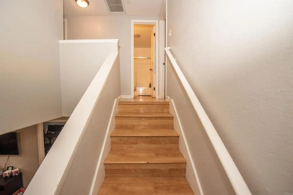 https://cdn.realtyfeed.com/cdn/127/305939778/262850839b8840c56226861a717d9e02.webp