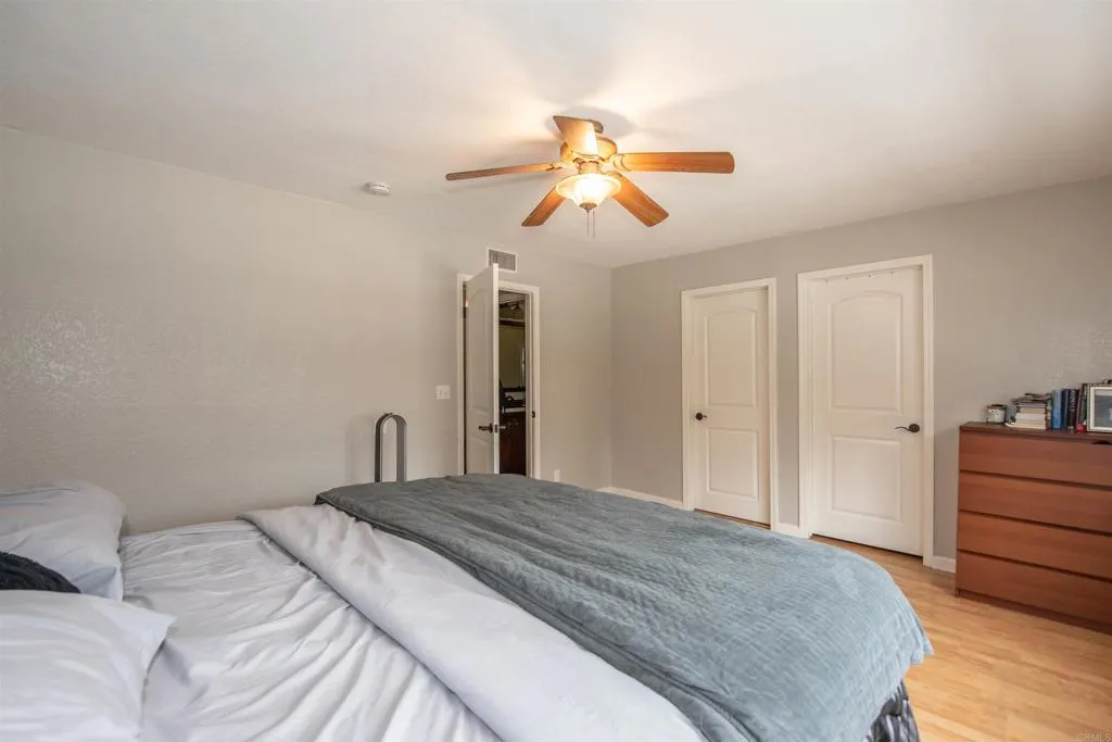 https://cdn.realtyfeed.com/cdn/127/305939778/5b9eb45be54571b6c42abd15db12bc7b.webp