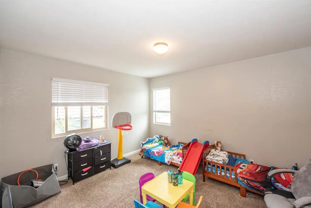 https://cdn.realtyfeed.com/cdn/127/305939778/dcca8c4281789f5598c53c5aee1c8785.webp