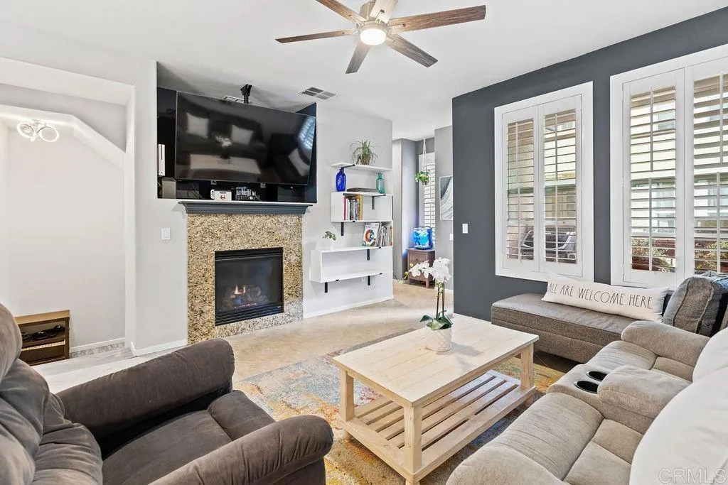 https://cdn.realtyfeed.com/cdn/127/305940615/40037da886921d22f1e7c9184fcf66f9.webp