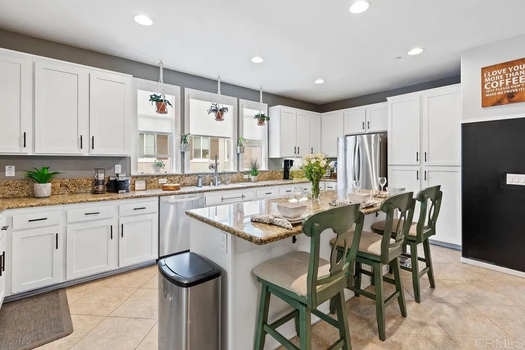 https://cdn.realtyfeed.com/cdn/127/305940615/cff7db58bcbe74cc6be575faa5f0a532.webp