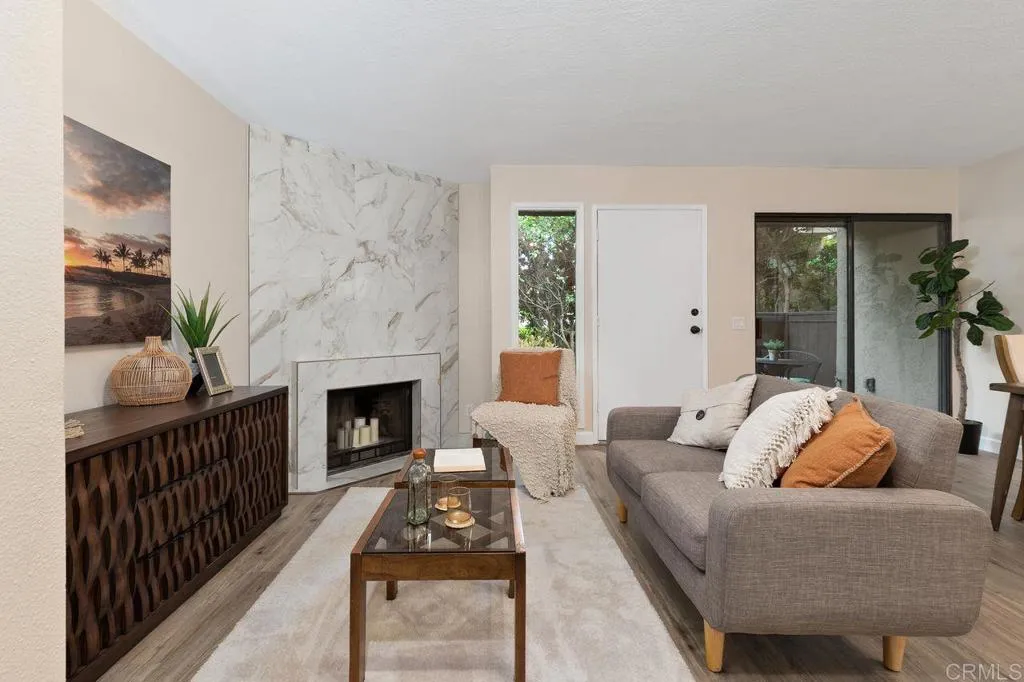 https://cdn.realtyfeed.com/cdn/127/305941711/219d91a44bb5d319f92e5095af15a642.webp