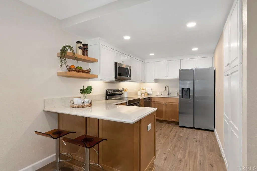 https://cdn.realtyfeed.com/cdn/127/305941711/f99b9d91326c515f68ebc01c2f17414b.webp
