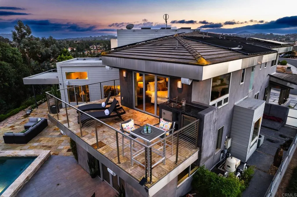 https://cdn.realtyfeed.com/cdn/127/305945348/1149edca87ecc547beb1085284a3bc3f.webp