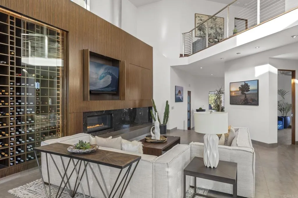 https://cdn.realtyfeed.com/cdn/127/305945348/3e91adf56b632d5596224be293fb37a4.webp