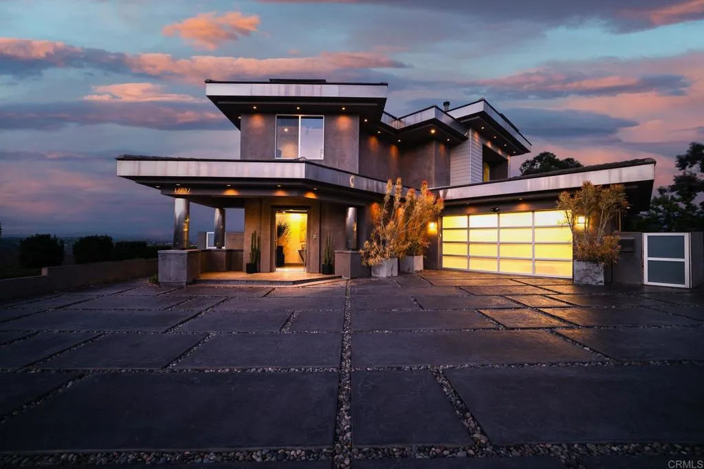https://cdn.realtyfeed.com/cdn/127/305945348/75dfac407e8d1a9cf7b4e45cedd71a1c.webp