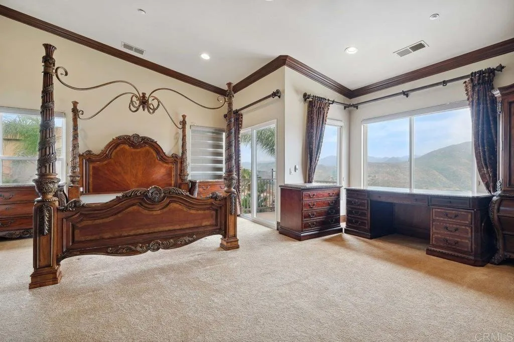 https://cdn.realtyfeed.com/cdn/127/305950551/80567228e10623581d5b5b1d350ca177.webp