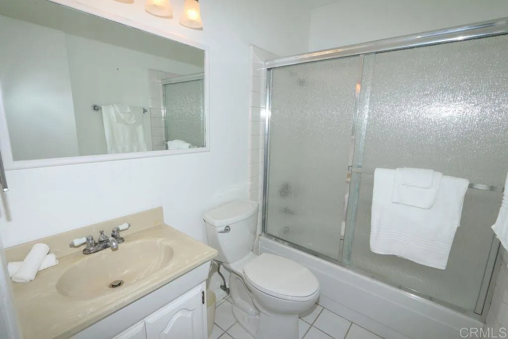 https://cdn.realtyfeed.com/cdn/127/305951382/b9de8c03184b0048f21678577b393a82.webp