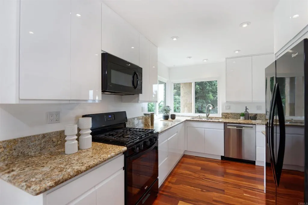 https://cdn.realtyfeed.com/cdn/127/305953064/209423fb5aa08be8e9801f62d40e76d5.webp