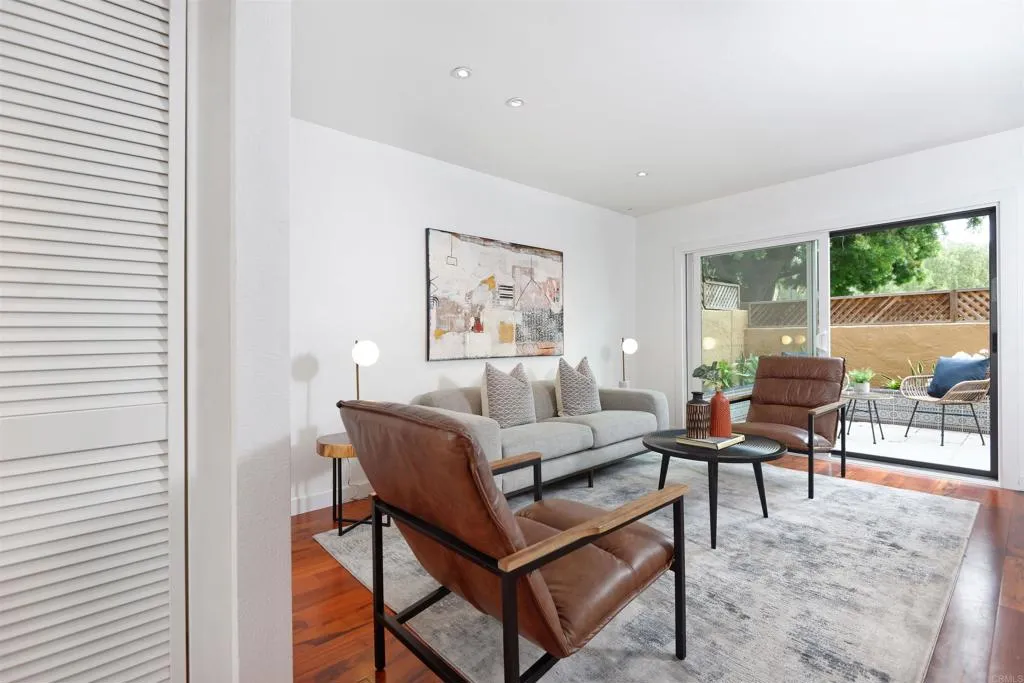 https://cdn.realtyfeed.com/cdn/127/305953064/44bbbac5ebf402003b31da811af93a0d.webp