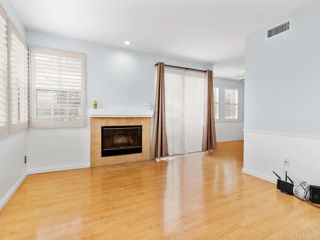 Photo #6: NDP2304828 Listing 