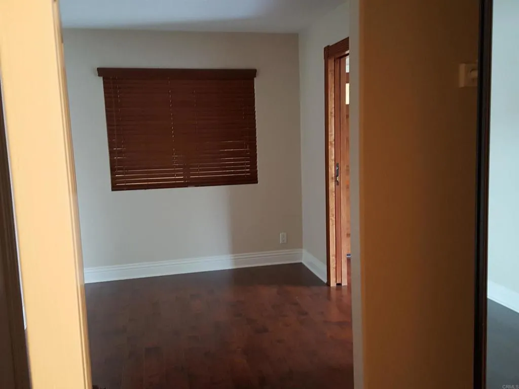 https://cdn.realtyfeed.com/cdn/127/305960445/6c504d6d48623fd3e30134eefff00439.webp