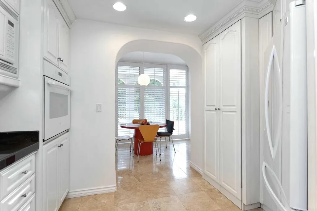 https://cdn.realtyfeed.com/cdn/127/305961827/16920d6aa6d21694b73278ce5b34a057.webp