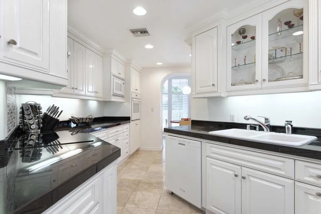 https://cdn.realtyfeed.com/cdn/127/305961827/23d4b7d3b53d6c50fdc17a56a6a76ae0.webp