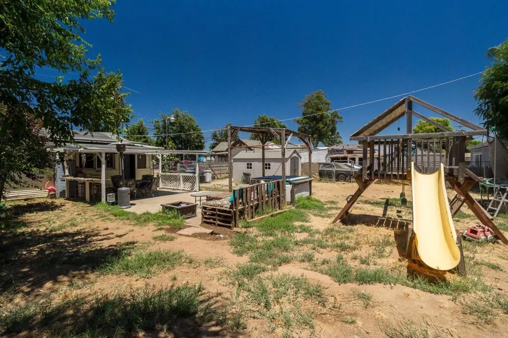 https://cdn.realtyfeed.com/cdn/127/305974074/c739e6a0e5583a8c61bb5940e27cac6f.webp